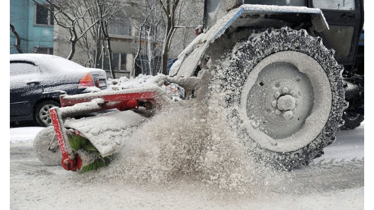 Администрация Московского района просит водителей освобождать дворы от автомобилей во время снегоуборочных работ