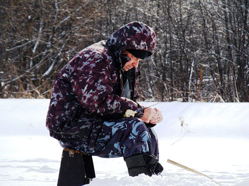 17:40 Весенний лед  –  повод для осторожности рыболова