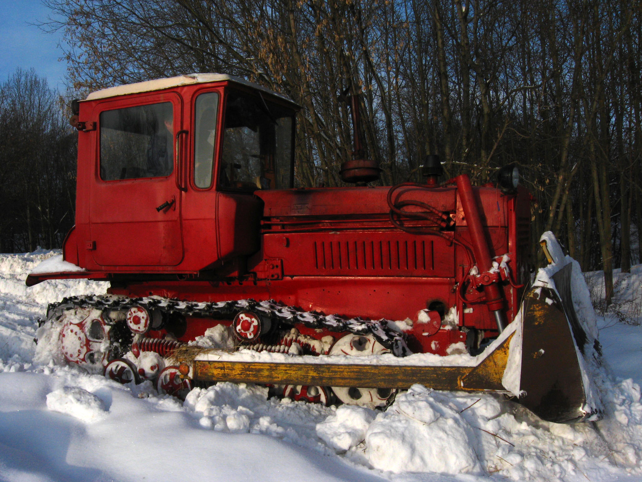 Подготовка к «Лыжне России-2009»: начались работы  по утрамбовке лыжных трасс 