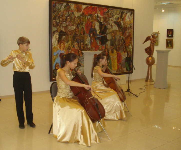 Осенний православный бал состоялся в Чувашском государственном художественном музее