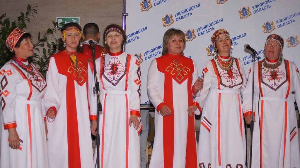 09:35 Преподаватели и студенты ЧГУ им. И.Н. Ульянова приняли участие во Всероссийском чувашском национальном празднике «Акатуй»