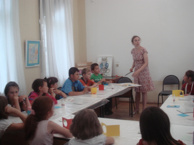 Воспитанники социально-реабилитационного центра посетили Чувашский государственный художественный музей