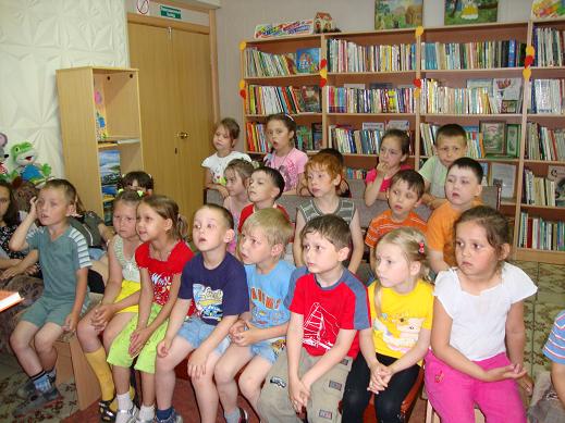 В детских библиотеках города прошли праздничные мероприятия, посвященные Дню семьи, любви и верности