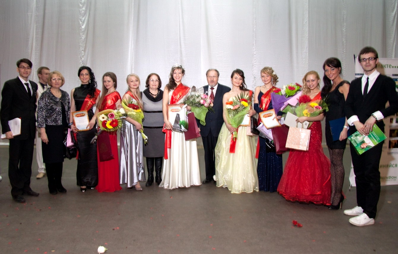13:27 Будущие государственные и муниципальные служащие боролись за звание «Мисс Академия – 2011»