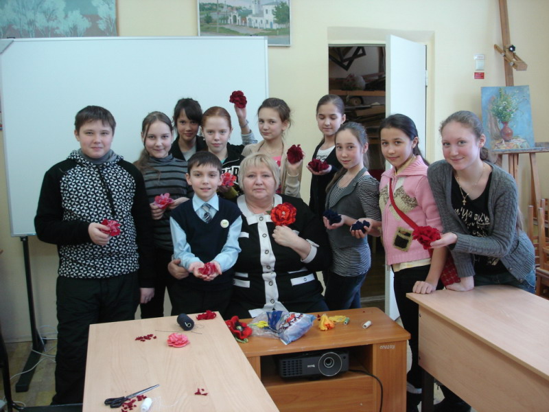 В морозный зимний день в Чебоксарской детской художественной школе искусств распустился «Весенний цветок»