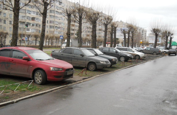Собрание о демонтаже парковочных блокираторов по улице Гражданская