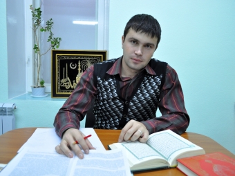08:21 Выпускник Чувашского госуниверситета имени И.Н. Ульянова перевел толкование Корана на чувашский язык 
